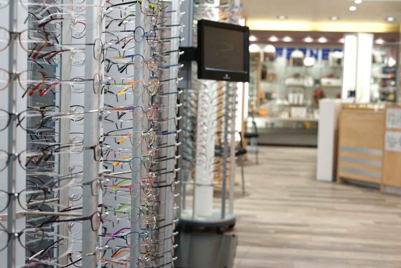 Bunte Vielfalt an Brillen