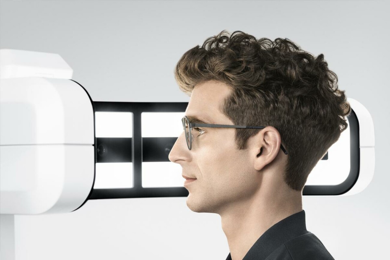 Mann nutzt das VISUFIT 1000